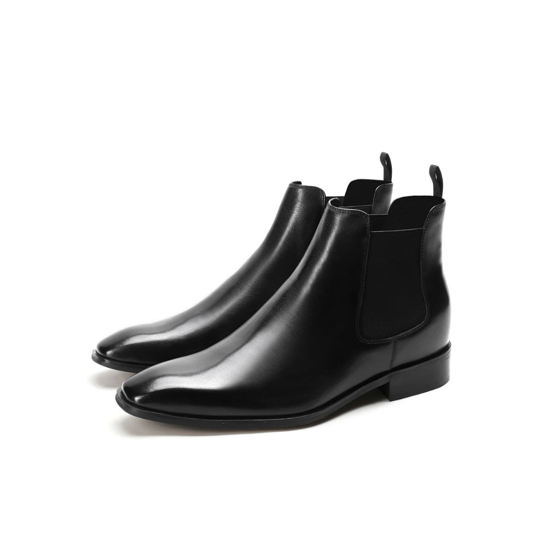 Botas com salto alto para homem
