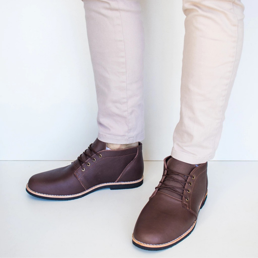 Botas de Couro Castanho com Sola Antiderrapante para Homem