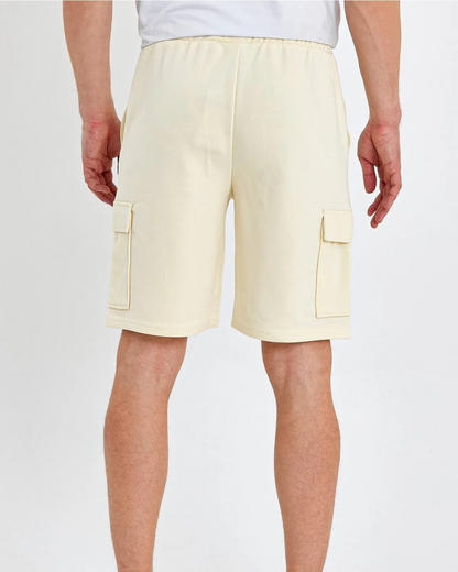 Bermudas elásticas com bolsos