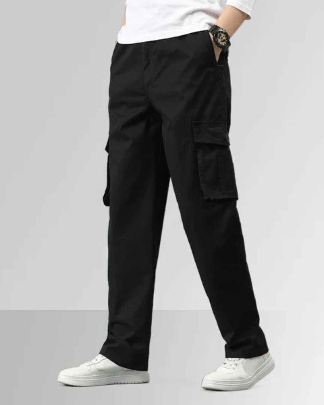 Calças confortáveis de corte holgado e com vários bolsos